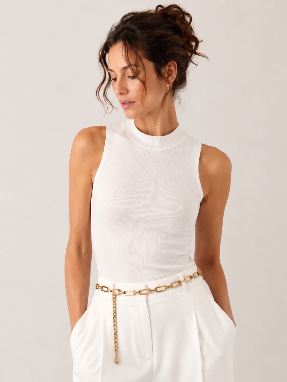 VTG Gold Geometric Link Chain Belt | Adjustable Waist Accessory - Picture 15 of 15